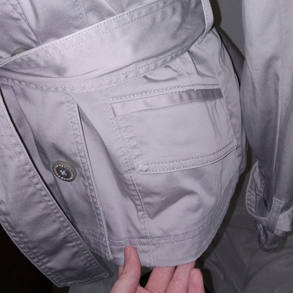 NWT White House Black Market Casual Short Chrome Color Trench Jacket Size 00 - Picture 11 of 16